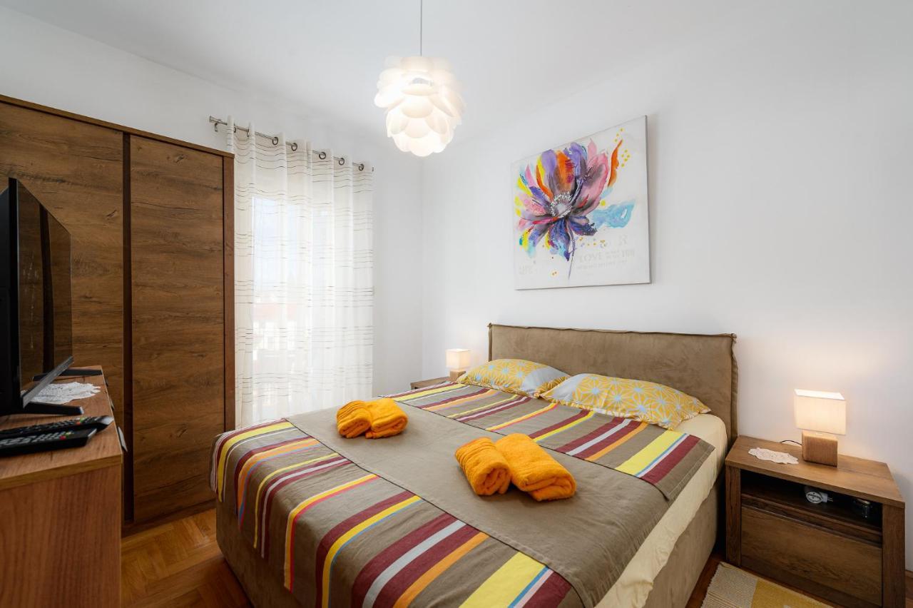 Apartment Ares 13 In Umag Center Exterior photo